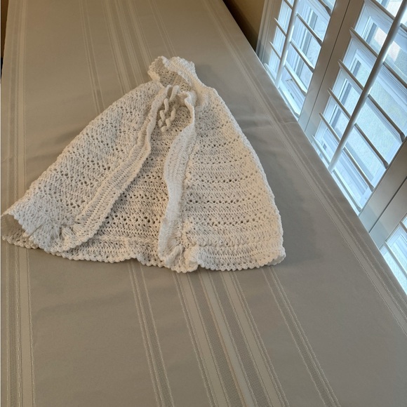 ! Vintage Hand Stitched crochet baby blessing cape - Picture 1 of 4